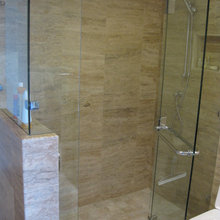 upstairs bath guest