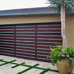 Modern Contemporary Garage Doors - Garage Doors And Openers