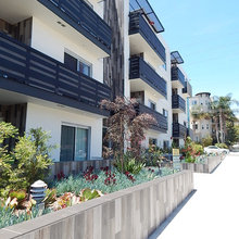 Apartment building