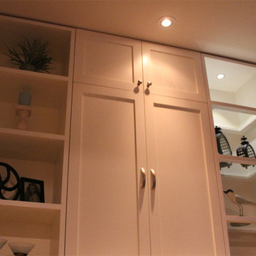 Crown Crescent - Family Room