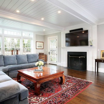 Family Room - Newton Custom Home - 01