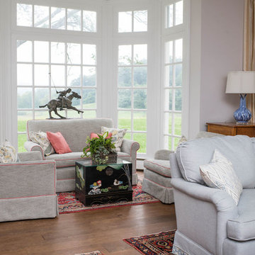 Elegant Traditional Living Room