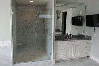 Bathroom photo in Other