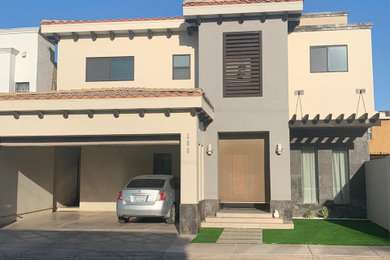 Southwest exterior home photo in Mexico City