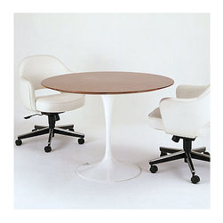 Knoll Saarinen Dining Table | Smart Furniture - Dining Tables