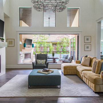 Transitional Home in the heart of The Woodlands
