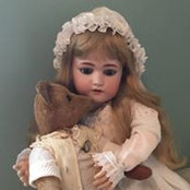 Lorraine Rowe's photo