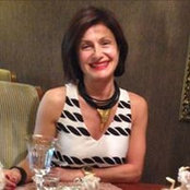 Zeynep Özüçer's photo
