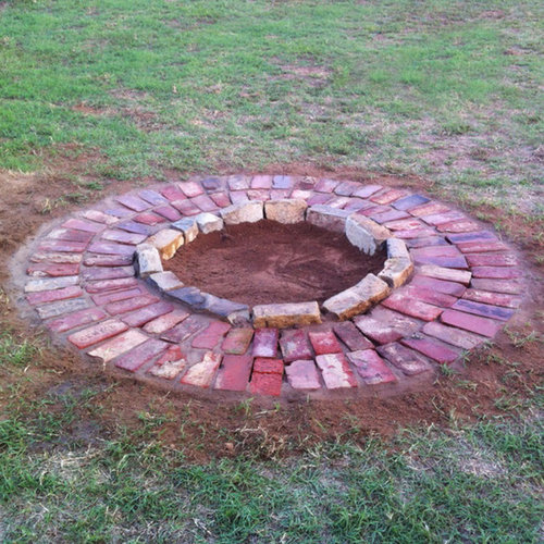 Traditional Fire Pit Landscape Ideas, Designs, Remodels & Photos