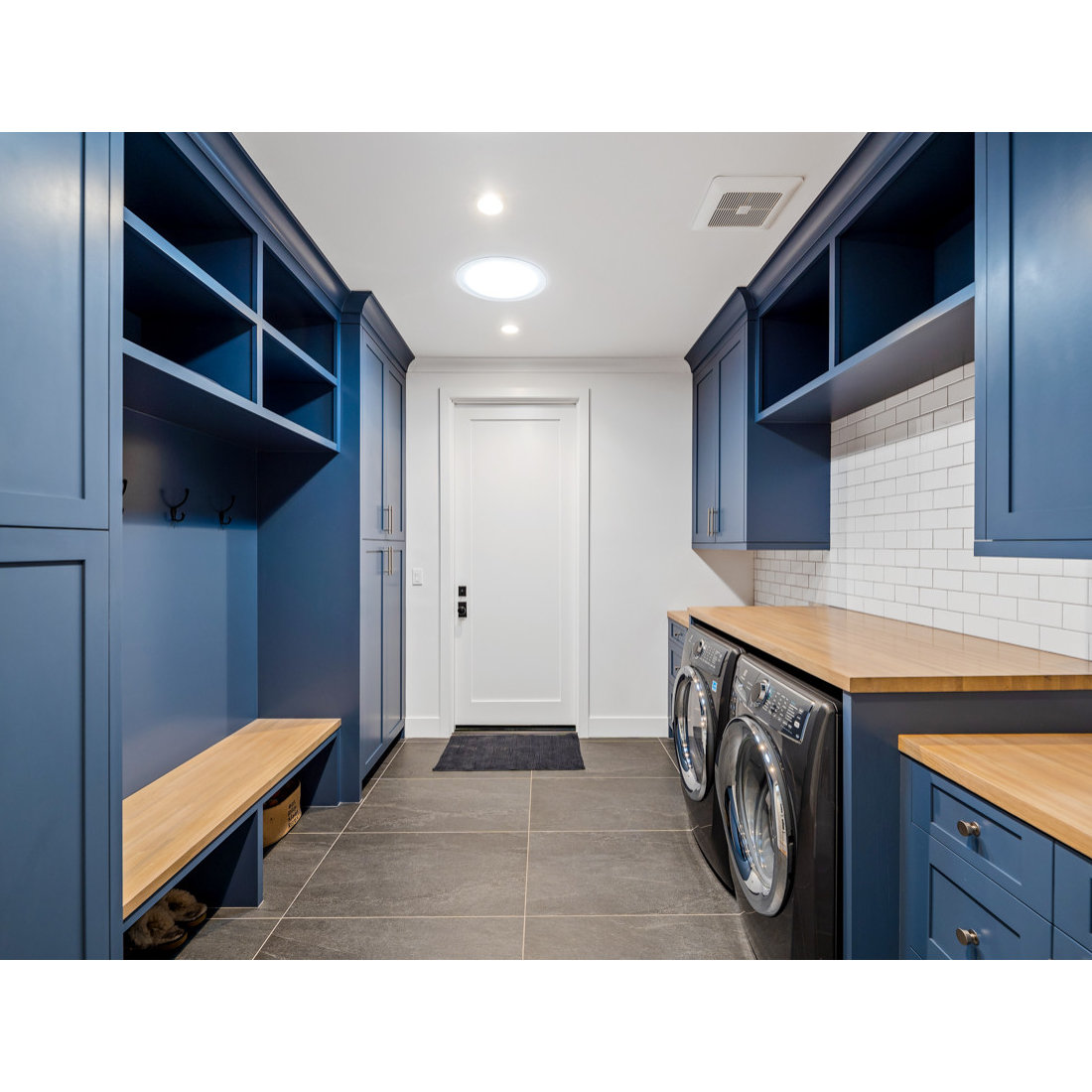 Modern Farmhouse