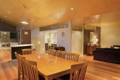 Inspiration for a contemporary dining room in Central Coast.