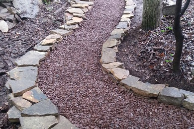Inspiration for a rustic landscaping in Baltimore.