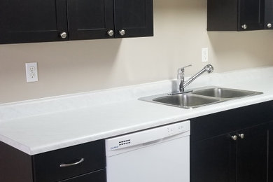 Kitchen - kitchen idea in Edmonton