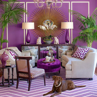 Exempel på ett mellanstort modernt separat vardagsrum, med ett finrum och lila väggar