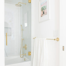 Bathroom Kid/Hall