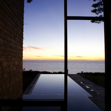 Vanishing Edge Pool and Spa