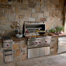 Outdoor Kitchen
