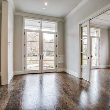 Transitional Style home in Preston Hollow