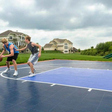 SnapSports - The Ultimate Backyard Outdoor Game Court