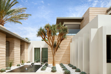 Example of an exterior home design in Dallas