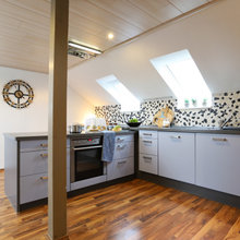 muc apartm kitchenn