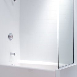 Oasis Tub Enclosure / Spray Panel - Shower Stalls And Kits