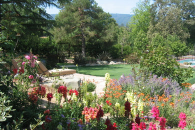 Design ideas for a craftsman landscaping in Seattle.
