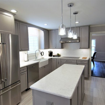 Sleek Transitional Germantown Kitchen