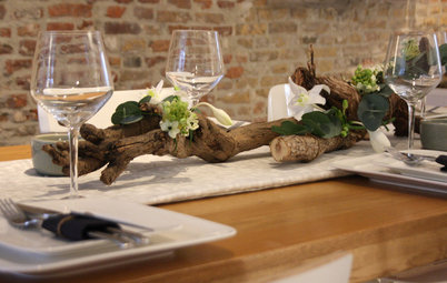 2 Beautifully Natural Tablescapes for Holiday Dining