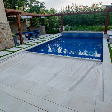 Westlake Renovation All Glass Tile with Automatic Cover Beauty