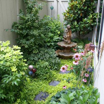 Queen Ann Courtyard