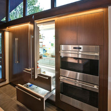 Closets/Storage