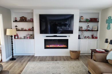 Living room - transitional living room idea in Chicago