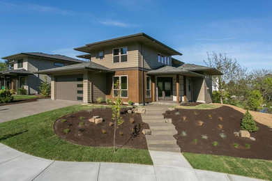 Home design - contemporary home design idea in Portland