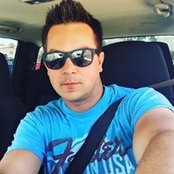 Zach Neff's photo