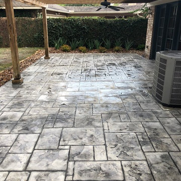 Briar Forest Landscape Makeover with stamped concrete