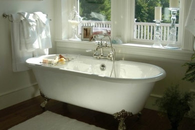 Gorgeous bathroom with a double ended clawfoot tub