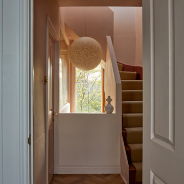 Desert Moon, Angel, London