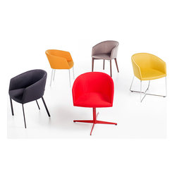 Barclay 4-Star Swivel Armchair by B&T - Dining Chairs