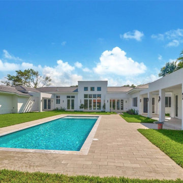 Contemporary Home - 02