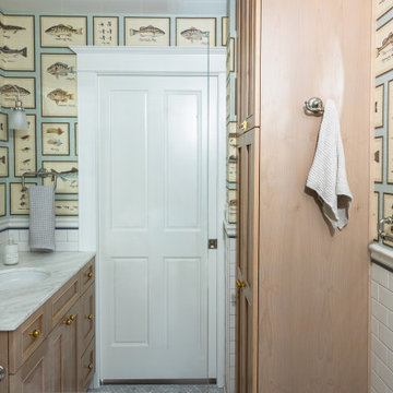 Fish Bathroom