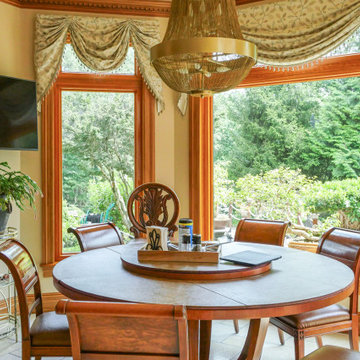 Picture Windows in Beautiful Dining Area - Renewal by Andersen New Jersey & NYC