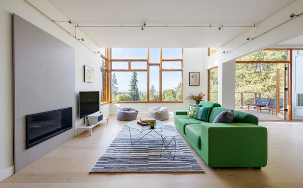 Modern Living Room by Amy A. Alper, Architect