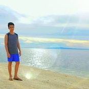 Carl Louie's photo