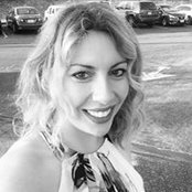 Jen Cavalieri's photo