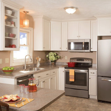 Transitional Kitchen in Crooks, South Dakota