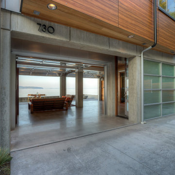 Tsunami House