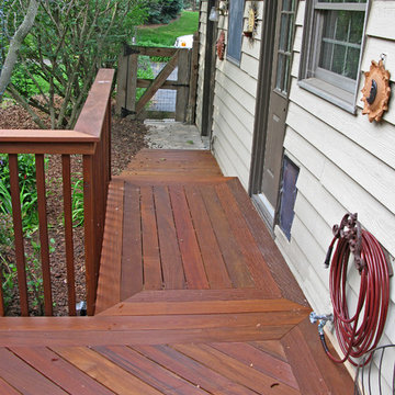 Beautiful Ipe Deck with attached Bench