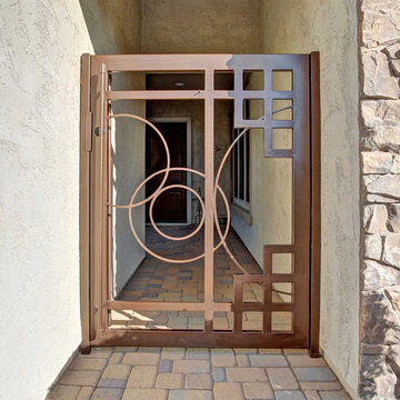 Nouveau Iron Entry Gate
