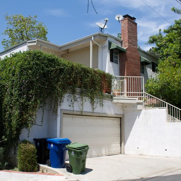 Smooth Stucco Home in Mount Washington, CA
